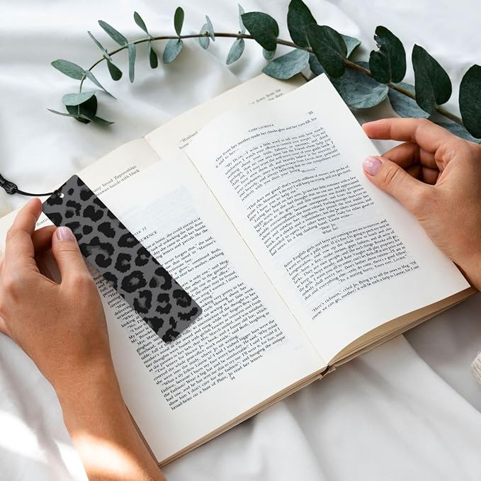 Leopard Print 5pcs Wood Bookmarks with Tassel for Planner Reading Book Lovers Accessory Readers Men Women 4.6 X 1.2 Inch