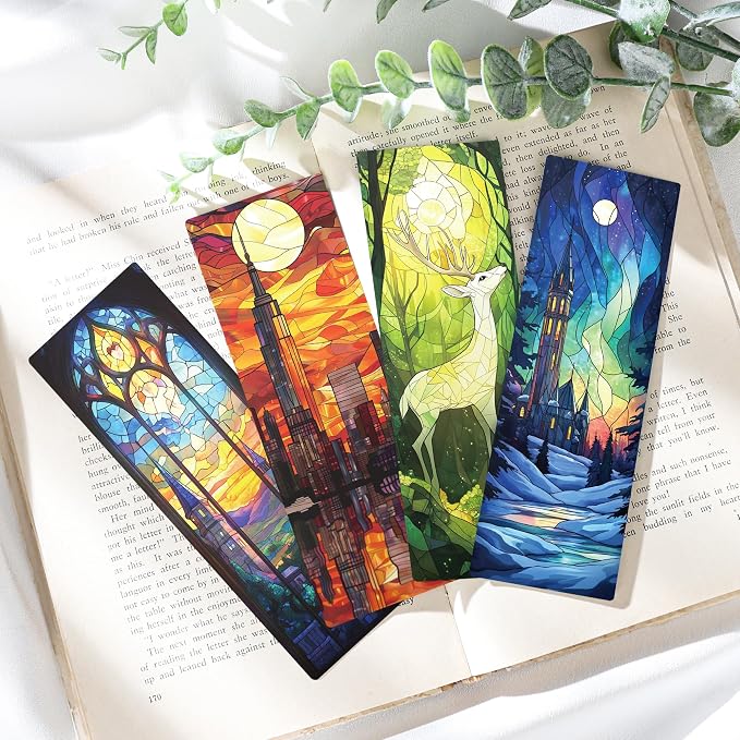 Fantasy Bookmark Bulk Gifts - 100 Pcs Personalized Paper Bookmarks for Women Book Lovers Novel Fans Dark Romance Merch Vintage Art Reading Accessories Bookish Gift for Birthday Christmas