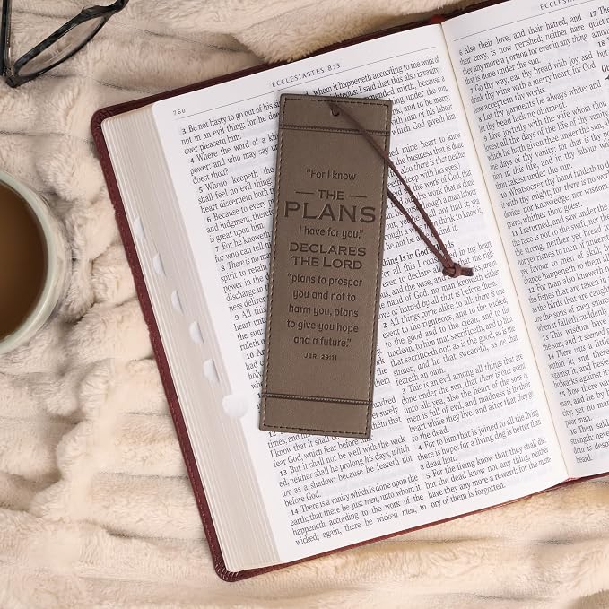 Christian Art Gifts Premium Vegan Leather Encouraging Scripture Bookmark for Men & Women: I Know the Plans Inspirational Bible Verse, Durable Cord, Heat-Debossed Classic Book Reading Accessory, Brown