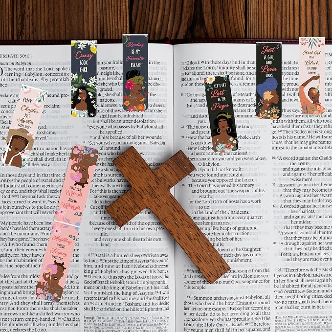 Black Girl Inspirational Bookmarks: 30 PCS Magnetic Floral Bookmark Clips, Empowering Quotes and Cute Book Marks for Reading, Thoughtful Gifts for Women Girls, Book Lovers Classroom Office Supplies