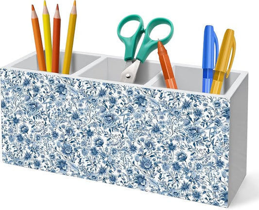 Blue and White Chinoiserie Floral Pen Holder for Desk Decoration, Vintage Blue Toile De Jouy Flower Wooden Box Sign Pencil Holder Organizer for Home Office Desk Accessories