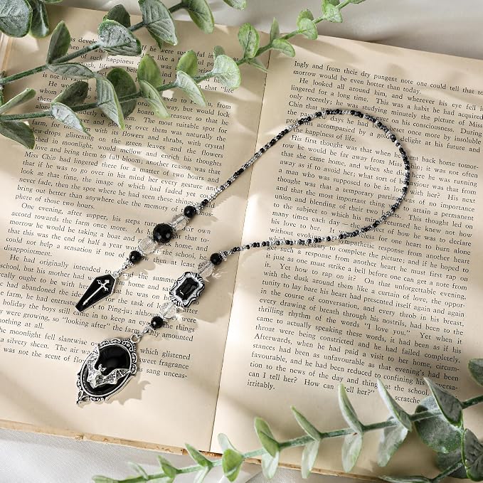 Gothic Halloween Bookmark Gifts - Black Goth Bat Coffin Beaded Bookmarks for Women Men Book Lovers Crystal Bead Chain Page Marks School Office Reading Accessories Bookish Gift for Birthday