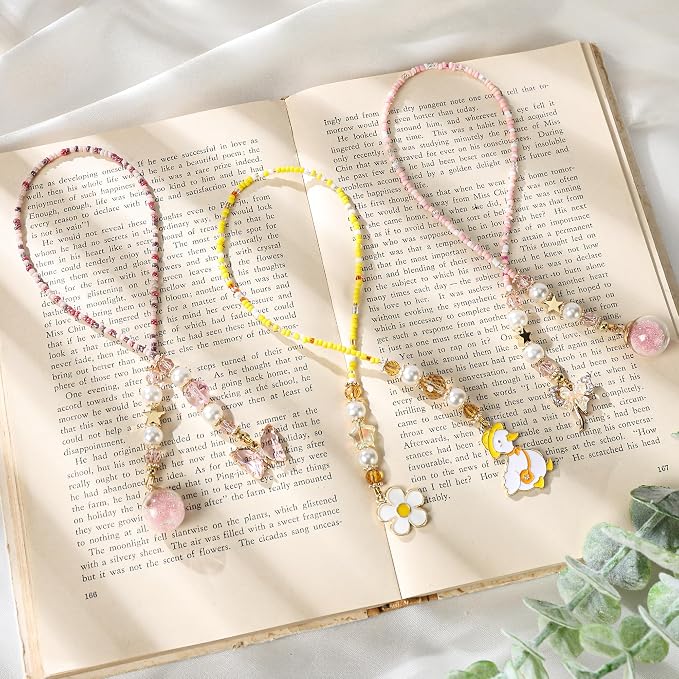 Cute Bow Bookmark Gifts - Pink Coquettee Beaded Bookmarks for Women Girls Book Lovers Funny Aesthetic Crystal Bead Chain Page Marks School Office Reading Accessories Bookish Gift for Birthday