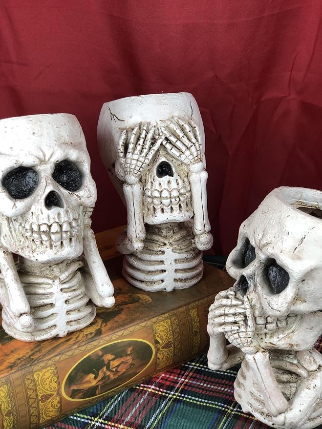 Skulll-shaped Pen Holder for Desk Accessories Halloween Decor and Office Decor, Pencil Holder for Desk Organizers, Compact Desk Accessories Gift, Pencil Cup for School, Office, Home(Don't Say)