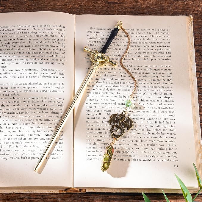 Fantasy Dragon Sword Bookmark - Funny Cool Fourth Wing Book Mark for Reading Men Unique Metal Bookmarks Bookish Novel Lovers Boys Students Teacher Back to School Graduation Birthday Gifts