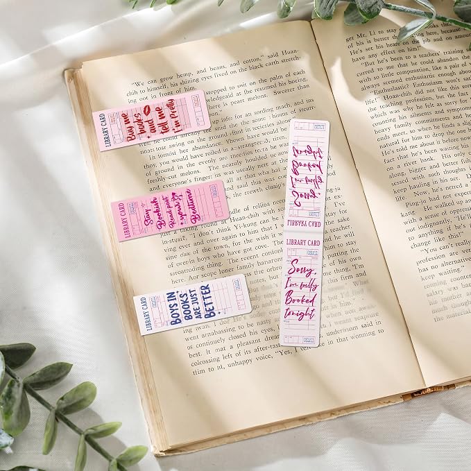 Vintage Magnetic Bookmarks Gifts - 30 Pcs Pink Library Card Bookmark for Women Girls Book Lovers Students Birthday Graduation Gift Quote Magnet Page Clips School Office Reading Accessories