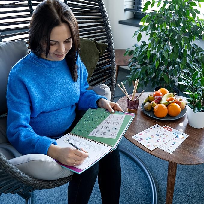 Clever Fox Pregnancy Journal & Memory Book - Pregnancy Planner & Notebook for Expecting Moms – Baby Keepsake, First Time Moms Gift (Rose Gold, 9" x 10.5")