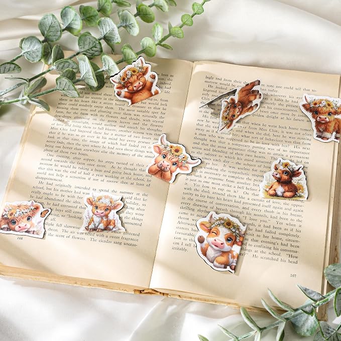 Highland Cow Bookmark Gifts - 8 Pcs Cute Animals Magnetic Bookmarks for Women Book Lovers Students Floral Page Clips Office Reading Accessories Bookworms Gift for Birthday Christmas
