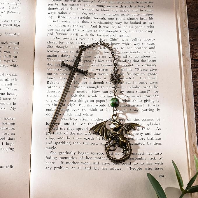 Fourth Wing Sward Bookmark - Fantasy Cool Dragon Page Mark Reading Men Boys Kids Unique Tassel Metal Antique Green Bookmarks for Book Club Students Teachers School Supplies Birthday Gifts