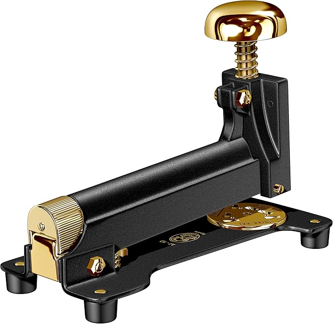 El Casco M10 Medium Desk Stapler - Black/23 Carat Gold Plated Trim