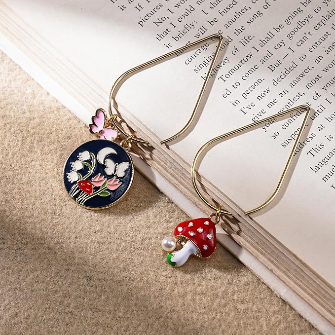 Fantasy Mushroom Bookmark Gifts - 2 PCs Cute Butterfly Flower Bookmarks Reading Reader Unique Gold Paper Clips Book Marks for Women Men Student Teacher Girls Boys Kids Retirement Birthday