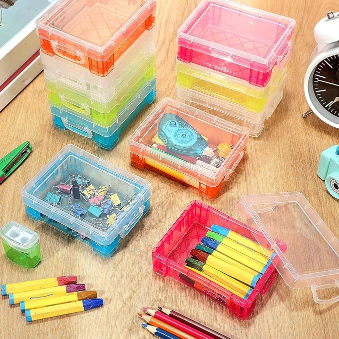 Suzile 40 Pcs Plastic Crayon Boxes Holds 24 Crayon with Snap Lid Storage Container Clear Stackable Case for School Office Classroom Supplies Pen Pencil Craft(Clear, Red, Green, Blue, Orange)