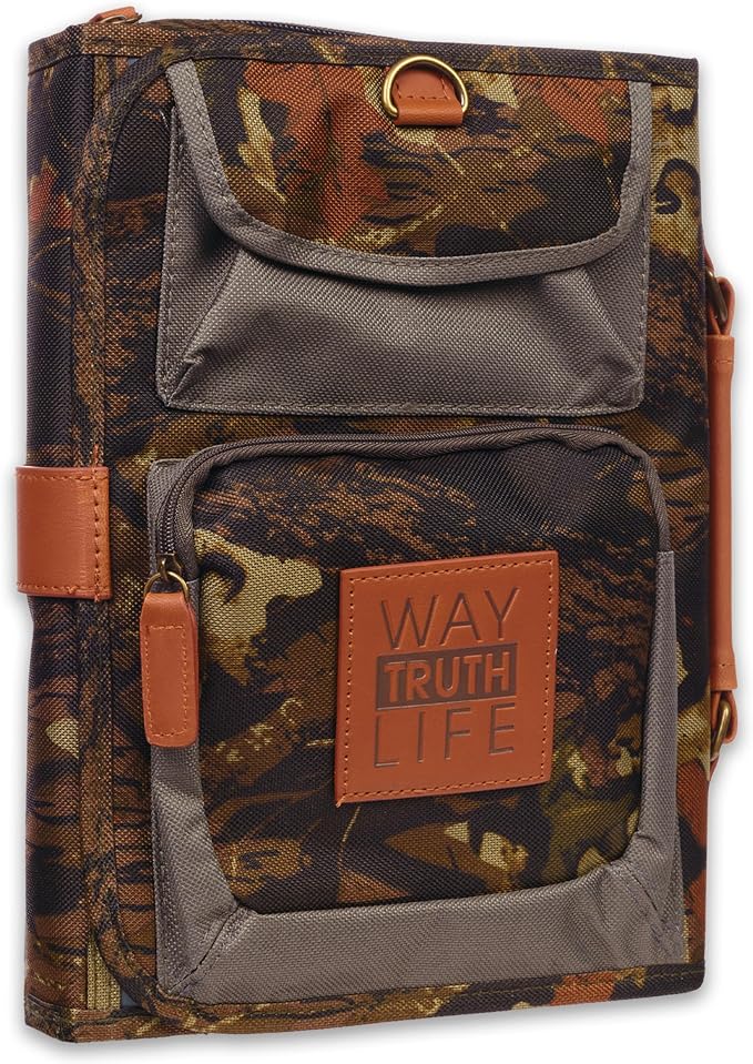 Tri-Fold Realtree Camo Bible / Book Organizer w/"Way-Truth-Life" Badge (Medium)