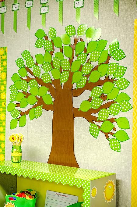 Teacher Created Resources Big Tree with Polka Dot Leaves Bulletin Board (TCR5435)